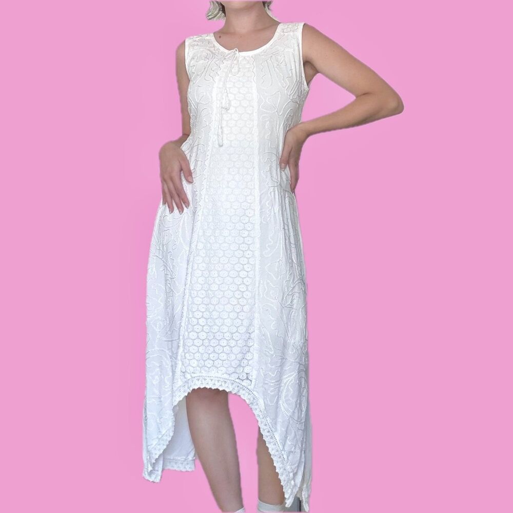 Vintage 90s Anandas Collection White Embroidered Fairy Dress 🤍
